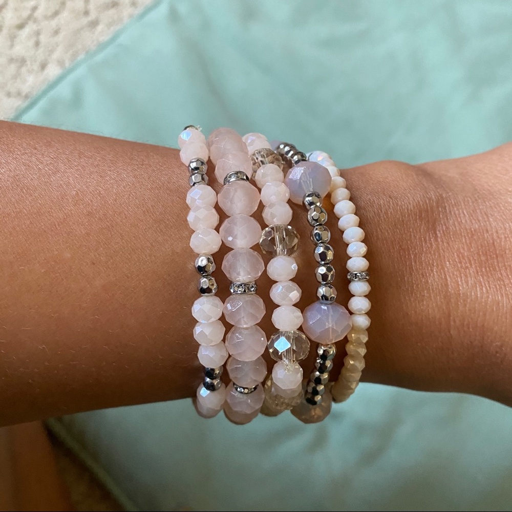 Pink bundle bracelets - Picture 4 of 5